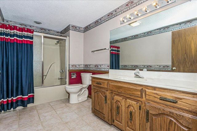 1311 N Cardington St, Wichita, KS 67212