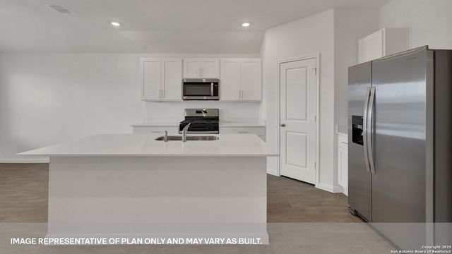 116 LAS LOMAS DRIVE, San Marcos, TX 78666