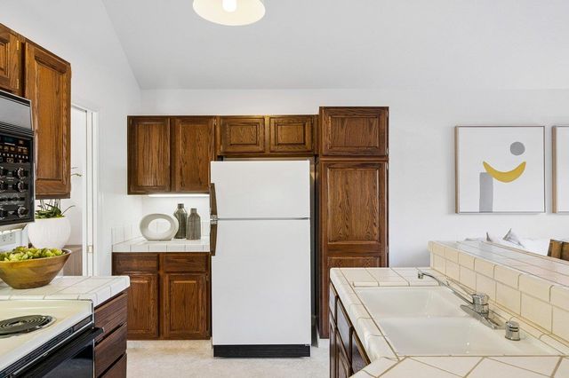 1402 Dominica Lane, Foster City, CA 94404