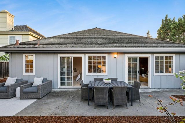 1402 Dominica Lane, Foster City, CA 94404