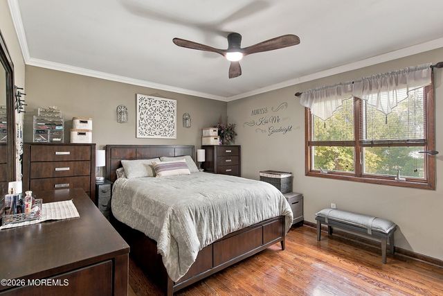 11 Stratford Drive, Manalapan, NJ 07726