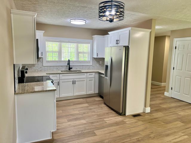 1981 Hightop Road, Corbin, KY 40701