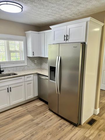 1981 Hightop Road, Corbin, KY 40701