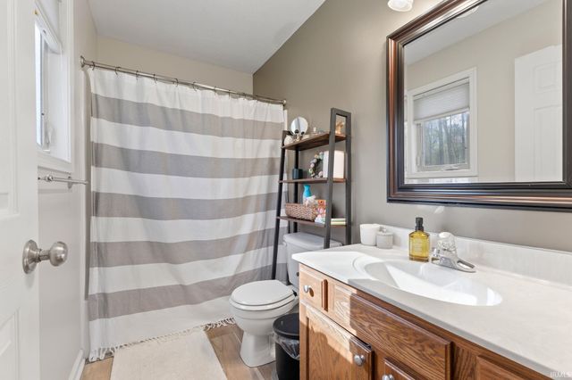 120 Shakers Way, North Vernon, IN 47265