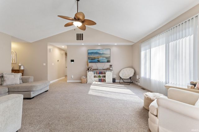 120 Shakers Way, North Vernon, IN 47265