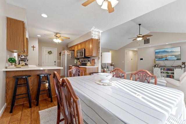 120 Shakers Way, North Vernon, IN 47265
