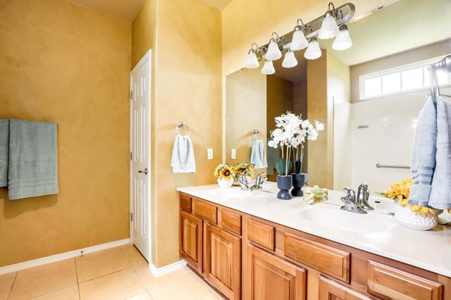 310 Crockett LOOP, Georgetown, TX 78633