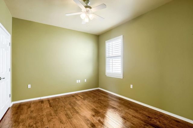310 Crockett LOOP, Georgetown, TX 78633