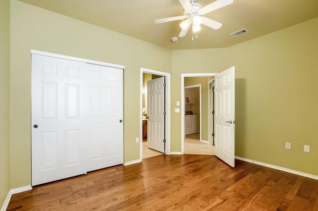 310 Crockett LOOP, Georgetown, TX 78633