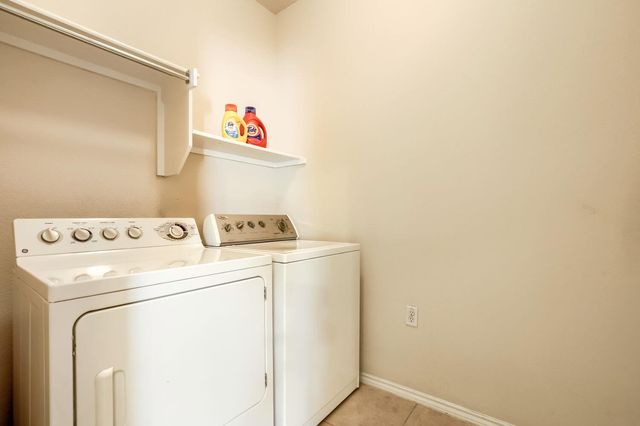 310 Crockett LOOP, Georgetown, TX 78633