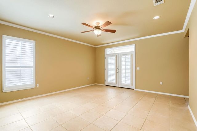 310 Crockett LOOP, Georgetown, TX 78633