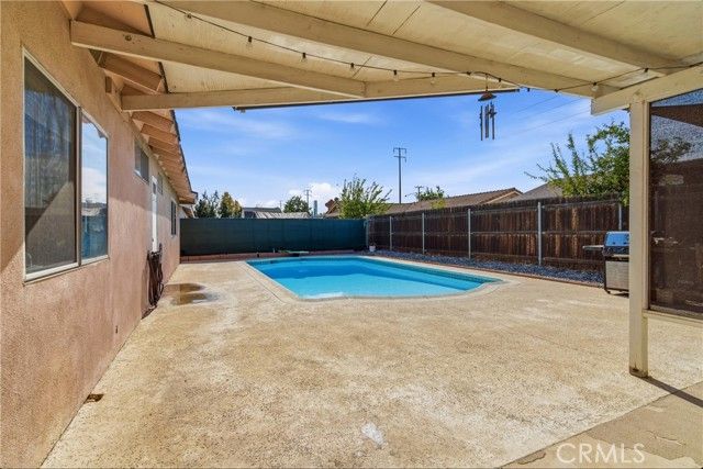 11938 Vista, Chino, CA 91710