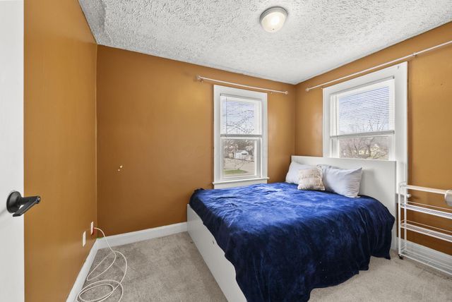 2127 Leonard Avenue, Columbus, OH 43219