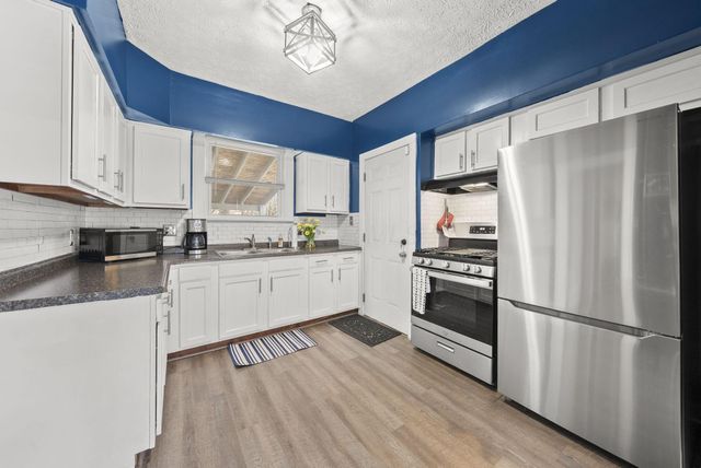 2127 Leonard Avenue, Columbus, OH 43219