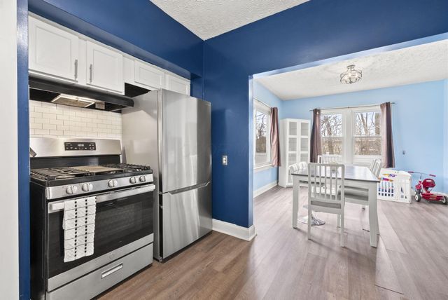 2127 Leonard Avenue, Columbus, OH 43219