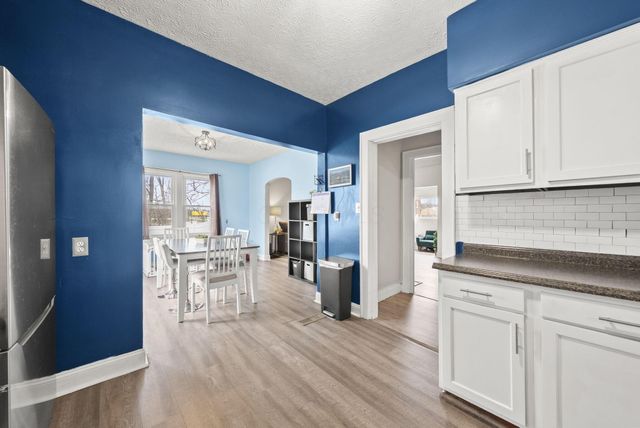 2127 Leonard Avenue, Columbus, OH 43219