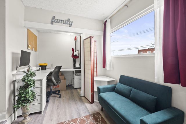 2127 Leonard Avenue, Columbus, OH 43219