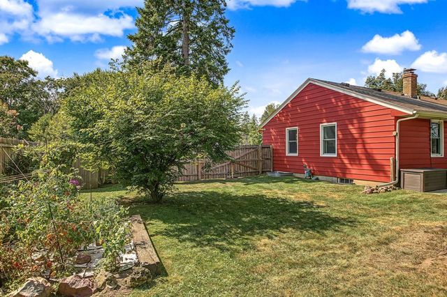 2313 14th Street, Eau Claire, WI 54703
