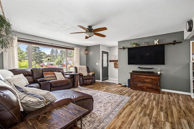 2313 14th Street, Eau Claire, WI 54703