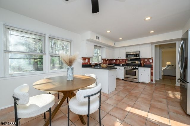 333 River Rd, Branchburg Twp., NJ 08876