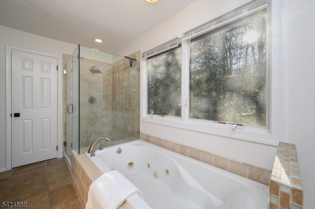 333 River Rd, Branchburg Twp., NJ 08876