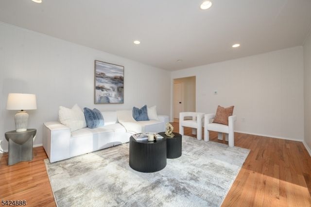 333 River Rd, Branchburg Twp., NJ 08876