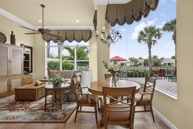 207 Andalusia Drive, Palm Beach Gardens, FL 33418