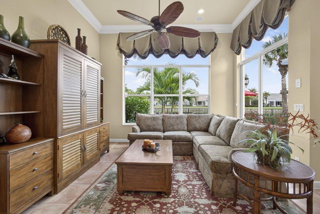 207 Andalusia Drive, Palm Beach Gardens, FL 33418