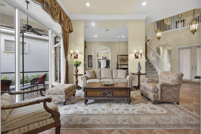 207 Andalusia Drive, Palm Beach Gardens, FL 33418