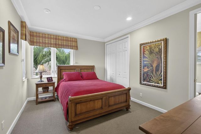 207 Andalusia Drive, Palm Beach Gardens, FL 33418