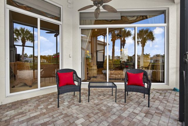 207 Andalusia Drive, Palm Beach Gardens, FL 33418