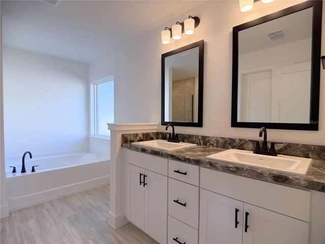 4480 NE 31ST PLACE, Ocala, FL 34470