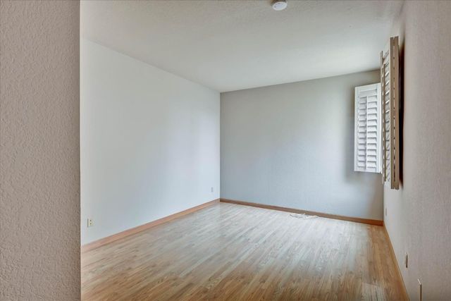30 Lorton Avenue 303, Burlingame, CA 94010