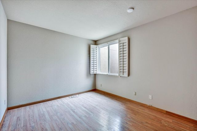 30 Lorton Avenue 303, Burlingame, CA 94010