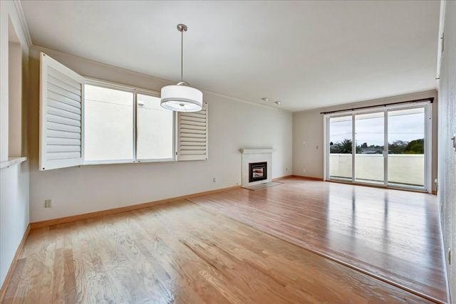 30 Lorton Avenue 303, Burlingame, CA 94010