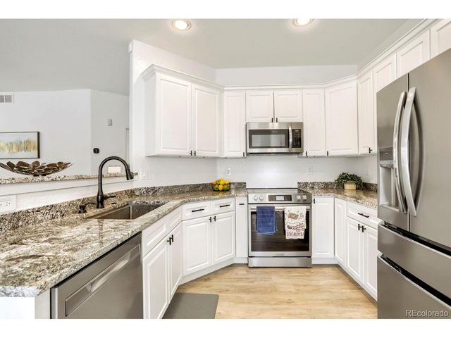 13749 Legend Trl 101, Broomfield, CO 80023
