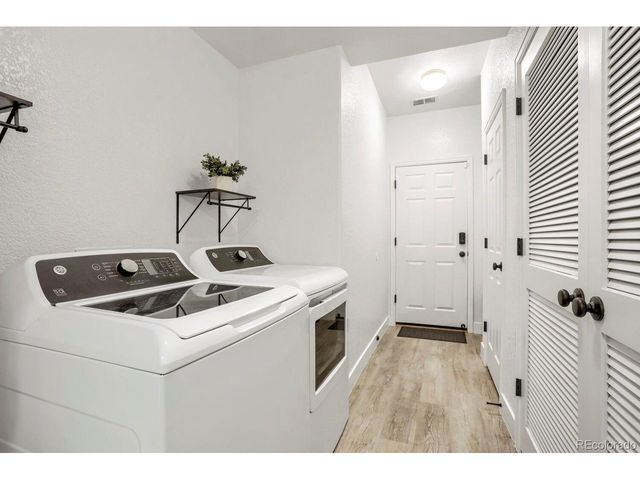 13749 Legend Trl 101, Broomfield, CO 80023