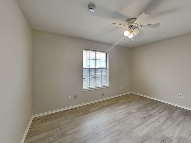 4912 Barberry Drive, Fort Worth, TX 76133