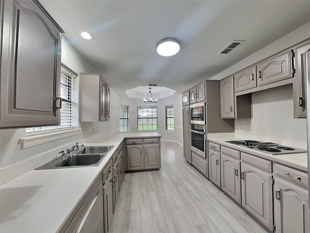 4912 Barberry Drive, Fort Worth, TX 76133