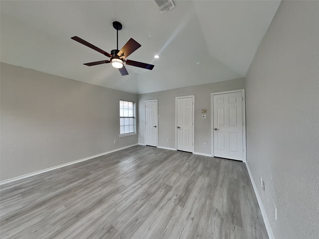 4912 Barberry Drive, Fort Worth, TX 76133