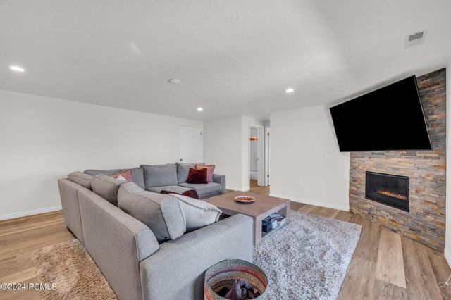 1968 Mahre Drive, Park City, UT 84098