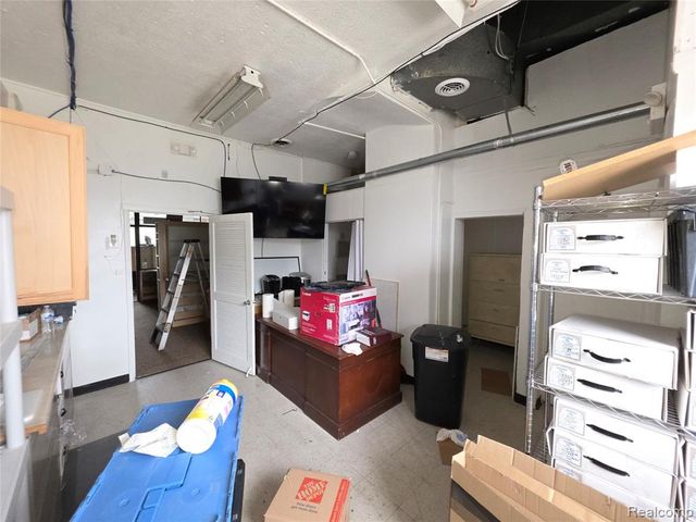 1308 N Telegraph Road, Dearborn, MI 48128