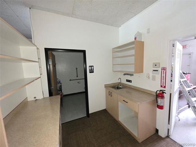 1308 N Telegraph Road, Dearborn, MI 48128
