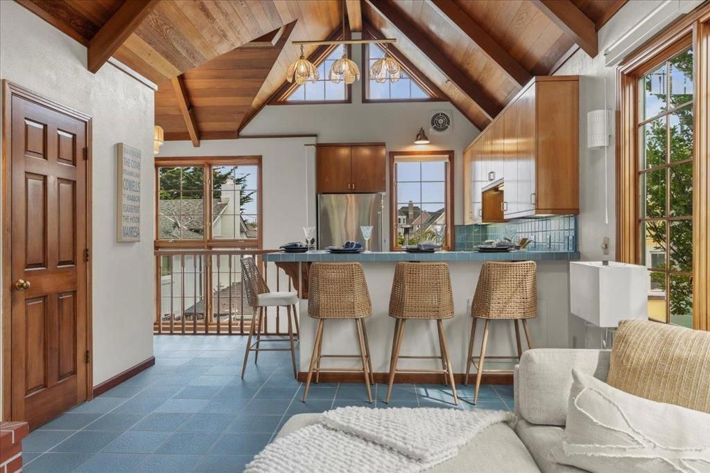 Image 5 of property listing at 116 Mott Avenue, Santa Cruz, CA 95062