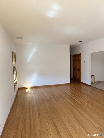 94 New Street 2, Greenwich, CT 06830