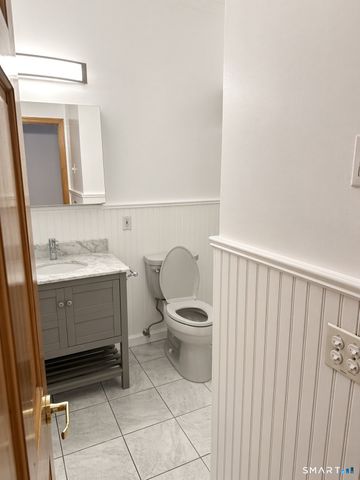 94 New Street 2, Greenwich, CT 06830