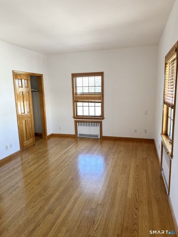 94 New Street 2, Greenwich, CT 06830