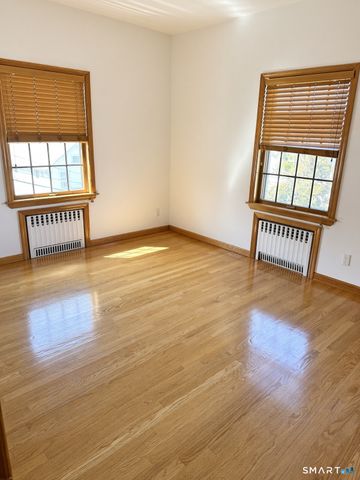 94 New Street 2, Greenwich, CT 06830