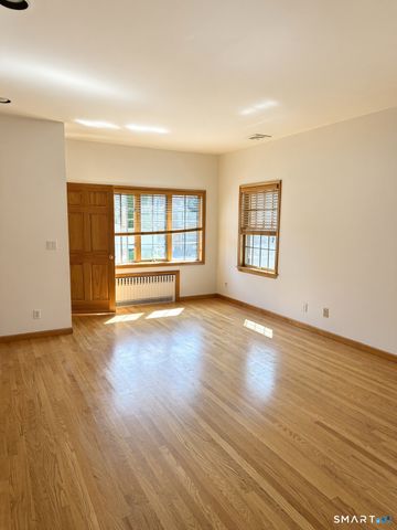 94 New Street 2, Greenwich, CT 06830