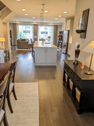 43349 STADIUM TER, Ashburn, VA 20148